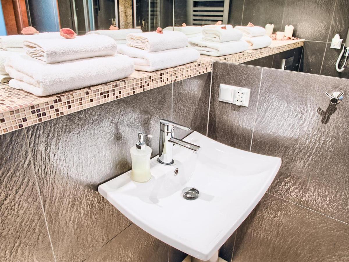 Apartamenty Ktw Debowe Tarasy Katowice Extérieur photo