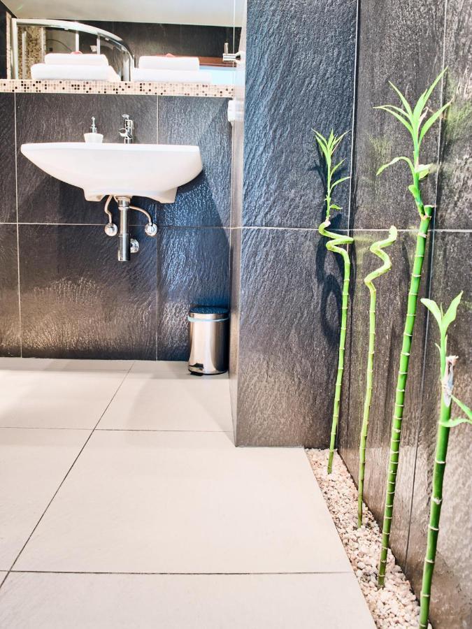 Apartamenty Ktw Debowe Tarasy Katowice Extérieur photo